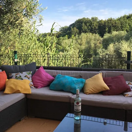 Casa Di Bella Vita Campeggio